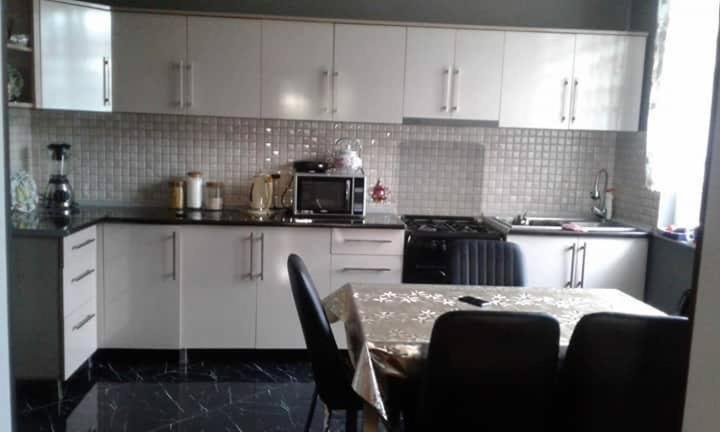 Guest House "Sulo" Kobuleti Bagian luar foto