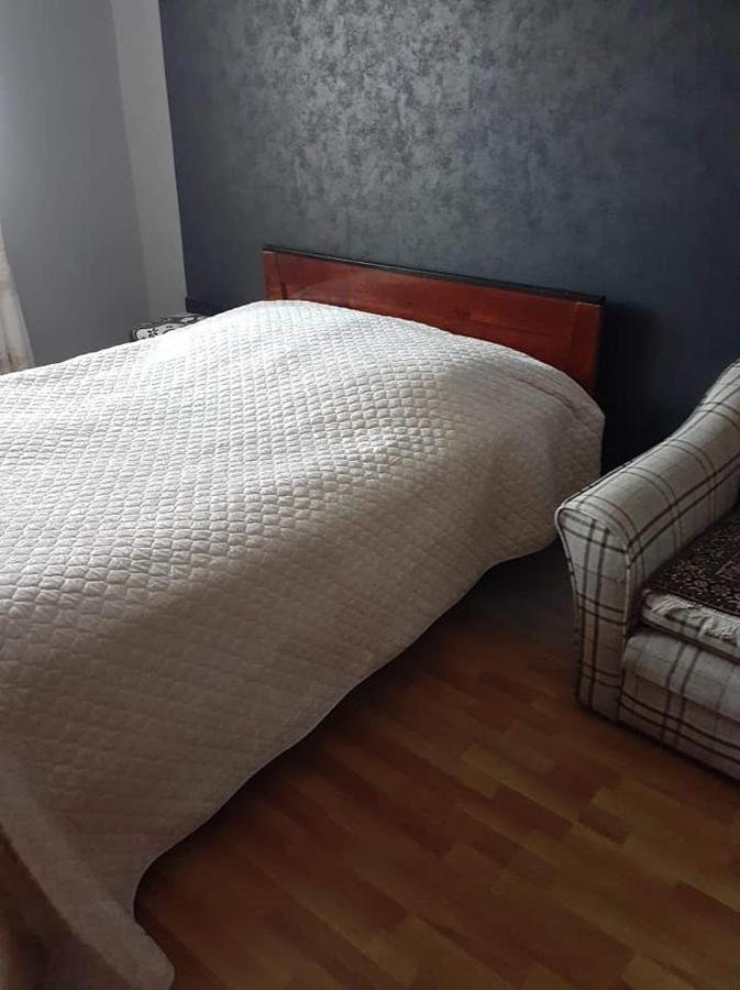 Guest House "Sulo" Kobuleti Bagian luar foto