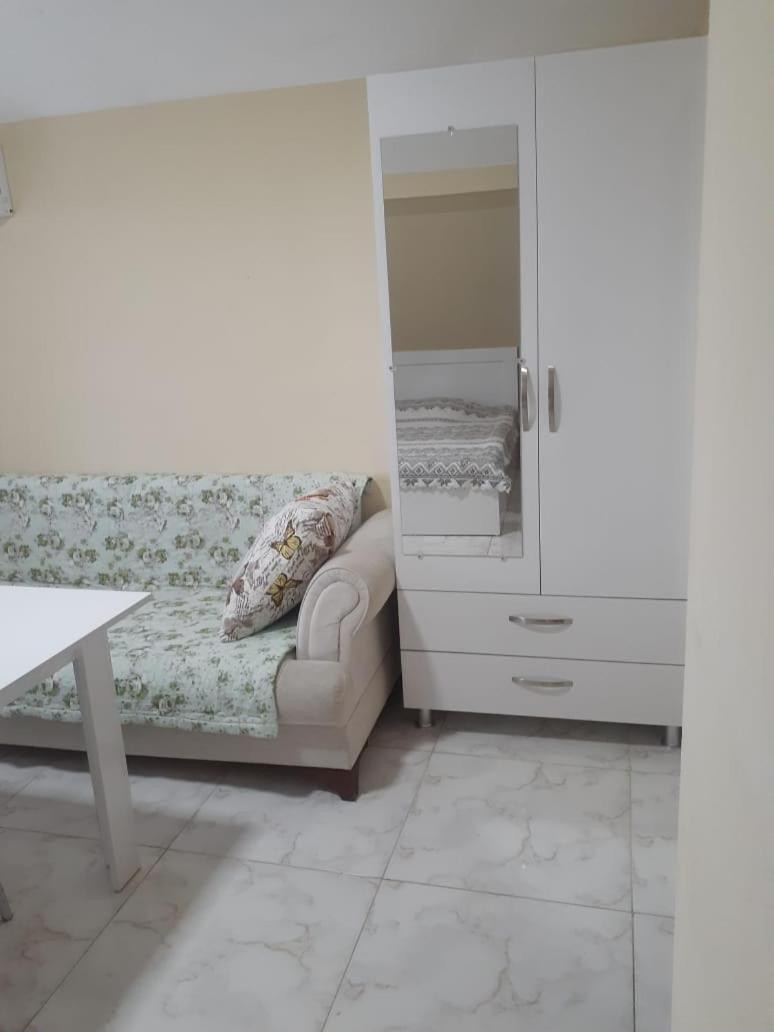 Guest House "Sulo" Kobuleti Bagian luar foto