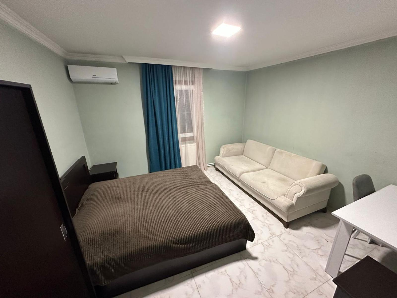 Guest House "Sulo" Kobuleti Ruang foto