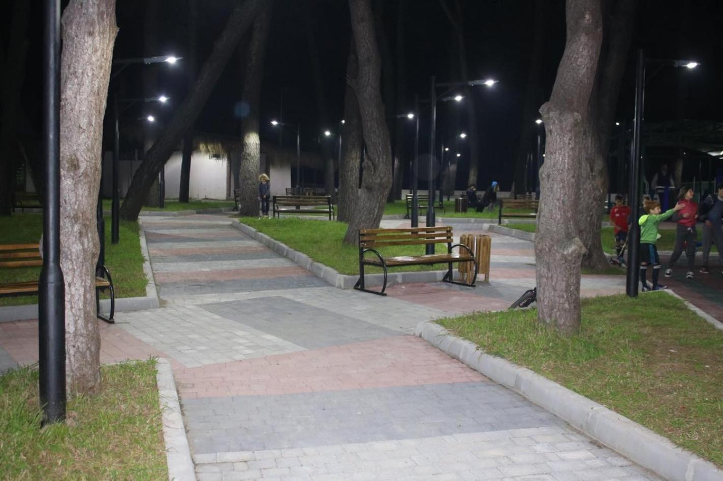 Guest House "Sulo" Kobuleti Bagian luar foto